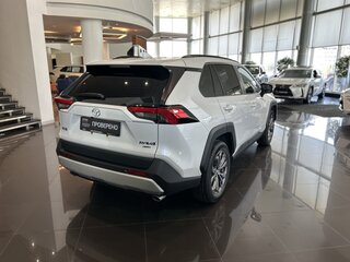2025 Toyota RAV4 V (XA50), белый, 4200000 рублей, вид 5