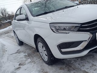 2024 Lada (ВАЗ) Vesta I Рестайлинг (NG), белый, 1200000 рублей, вид 2