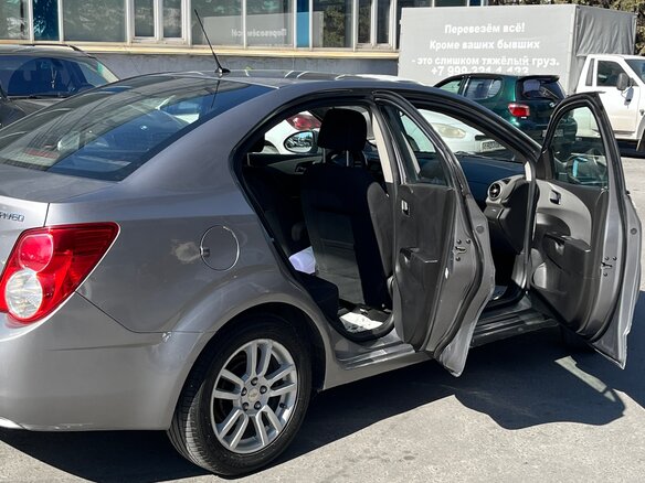 2012 Chevrolet Aveo II, серый, 460000 рублей - вид 7