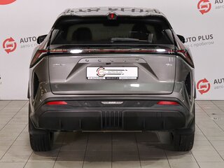 2024 Geely Atlas II, серый, 2429000 рублей, вид 4