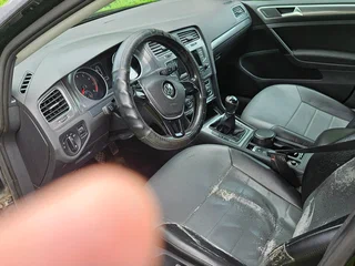 2014 Volkswagen Golf VII, чёрный, 600000 рублей, вид 5