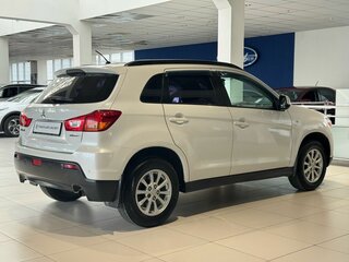 2012 Mitsubishi ASX I, белый, 887000 рублей, вид 4