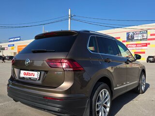 2019 Volkswagen Tiguan II, коричневый, 2755000 рублей, вид 3