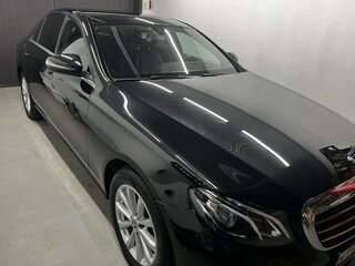 2019 Mercedes-Benz E-Класс 200 d V (W213, S213, C238), чёрный, 2100000 рублей, вид 2