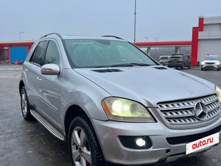 2005 Mercedes-Benz M-Класс 350 II (W164), серебристый, 650000 рублей, вид 4