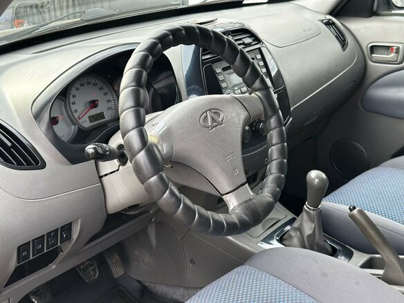 2011 Vortex Tingo I, чёрный, 349000 рублей - вид 8