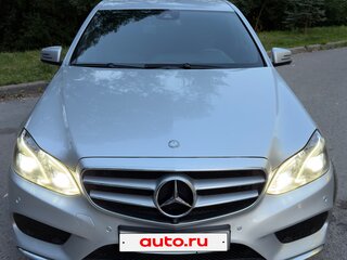 2013 Mercedes-Benz E-Класс 400 IV (W212, S212, C207) Рестайлинг, серебристый, 3240000 рублей, вид 1