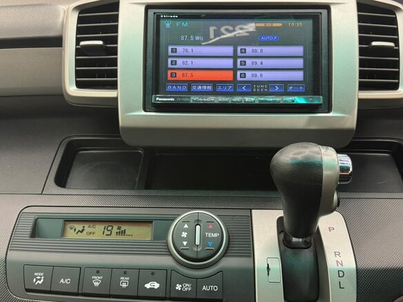2011 Honda Freed I Рестайлинг, чёрный, 1179000 рублей - вид 17