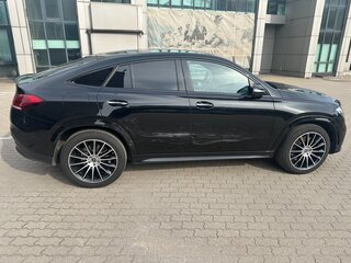 2020 Mercedes-Benz GLE Coupe 350 d II (C167), чёрный, 6700000 рублей, вид 3