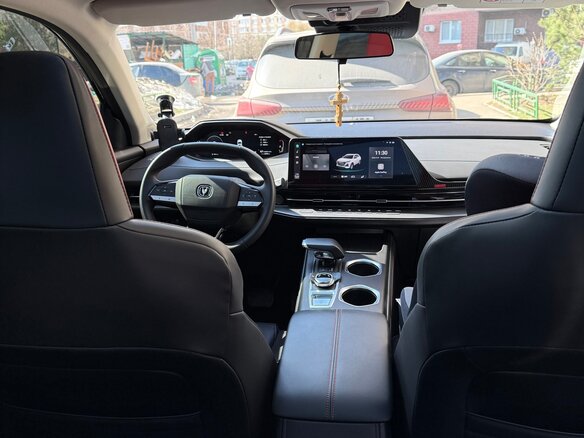2023 Changan CS55 Plus II, чёрный, 2100000 рублей - вид 11
