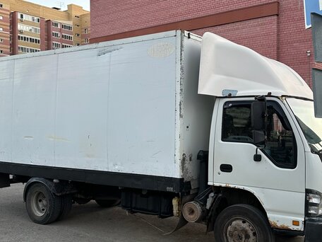 2009 Isuzu Elf (N-series), белый, 1350000 рублей, вид 3