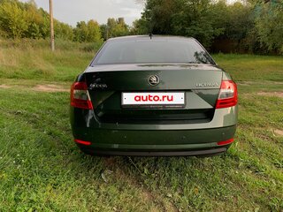 2020 Skoda Octavia III (A7) Рестайлинг, зелёный, 1800000 рублей, вид 5