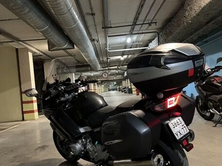 2020 Yamaha FJR1300, серый, 1390000 рублей, вид 2