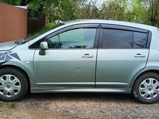 2011 Nissan Tiida I Рестайлинг, серый, 450000 рублей, вид 4