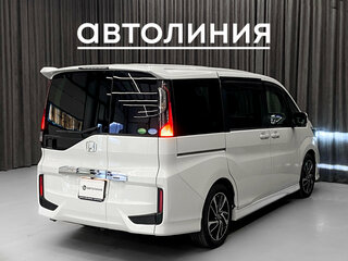 2020 Honda Stepwgn Spada V Рестайлинг, белый, 2340000 рублей, вид 3