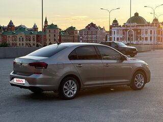 2020 Volkswagen Polo VI, коричневый, 1630000 рублей, вид 3