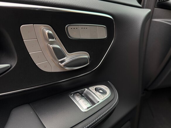 2025 Mercedes-Benz V-Класс Long 300 d длинный III (W447) Рестайлинг 2, чёрный, 13800000 рублей - вид 7