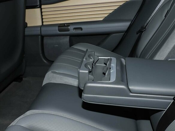 2026 Audi E5 83 kWh, голубой, 7620000 рублей - вид 22