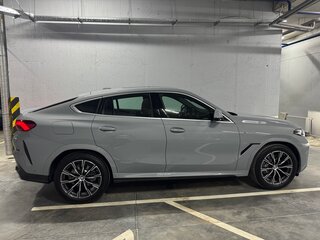 2025 BMW X6 30i III (G06) Рестайлинг, серый, 13499900 рублей, вид 5