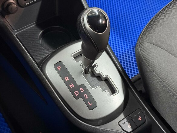 2015 Kia Rio III, белый, 885000 рублей - вид 9