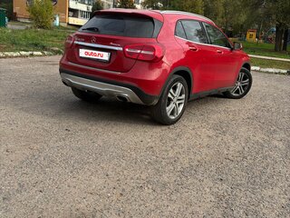 2014 Mercedes-Benz GLA 250 I (X156), красный, 1650000 рублей, вид 2