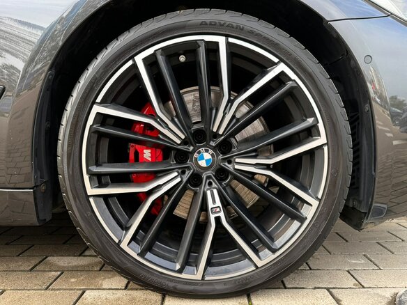 2021 BMW 5 серии 530d xDrive VII (G30/G31/G38) Рестайлинг, серый, 7390000 рублей - вид 7