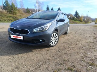 2014 Kia Ceed II, синий, 1150000 рублей, вид 3