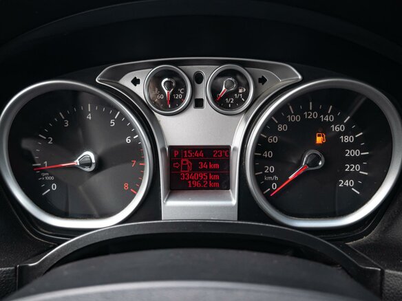 2008 Ford Focus II Рестайлинг, серый, 699000 рублей - вид 13