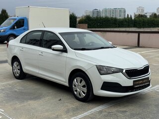 2021 Skoda Rapid II, белый, 1020000 рублей, вид 4