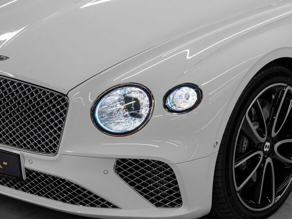 2020 Bentley Continental GT III, белый, 16600000 рублей - вид 2