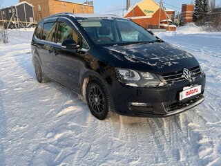 2014 Volkswagen Sharan II, чёрный, 1380000 рублей, вид 1