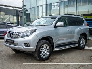 2010 Toyota Land Cruiser Prado 150 Series, серебристый, 2398000 рублей, вид 3