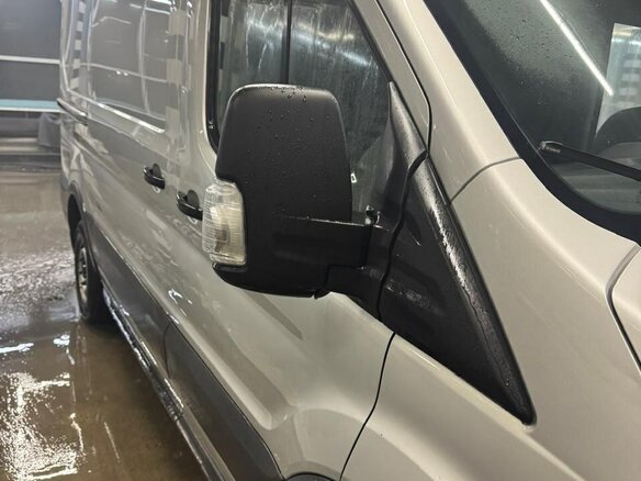 2017 Ford Transit, серебристый, 2200000 рублей - вид 5