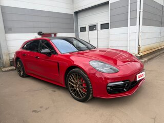 2019 Porsche Panamera GTS Sport Turismo II, красный, 8000000 рублей, вид 1