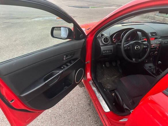 2003 Mazda 3 I (BK), красный, 330000 рублей - вид 10