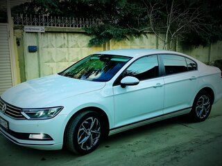 2016 Volkswagen Passat B8, белый, 1680000 рублей, вид 4