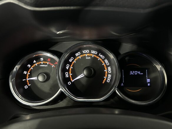 2024 LADA (ВАЗ) Largus, белый, 1500000 рублей - вид 15