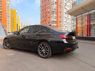 2020 BMW 3 серии 320i VII (G2x), чёрный, 3949900 рублей, вид 3