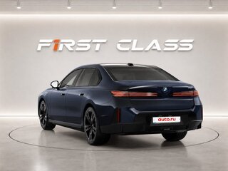 2026 BMW 7 серии 740d xDrive VII (G70) Рестайлинг, синий, 17500000 рублей, вид 4
