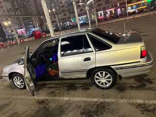 2004 Daewoo Nexia I, серый, 130000 рублей, вид 1