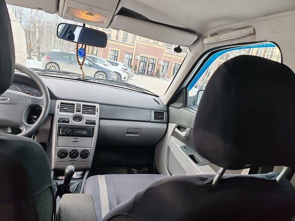 2009 Lada (ВАЗ) Priora I, серебристый, 400000 рублей - вид 10