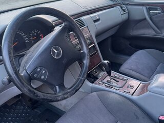 2002 Mercedes-Benz E-Класс 200 II (W210, S210) Рестайлинг, синий, 390000 рублей, вид 5
