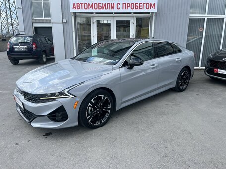 Kia K5 III