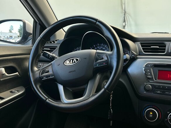 2012 Kia Rio III, серебристый - вид 13