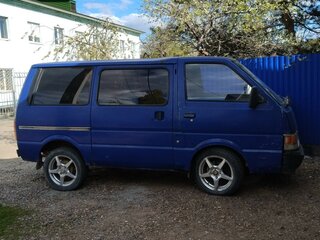 1990 Nissan Vanette II, синий, 170000 рублей, вид 1