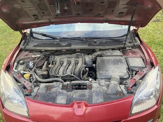 2011 Renault Megane III, красный, 800000 рублей, вид 3