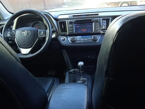 2013 Toyota RAV4 IV (XA40), серый, 1770000 рублей - вид 11