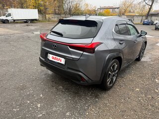 2021 Lexus UX 200 I, серый, 2770000 рублей, вид 4