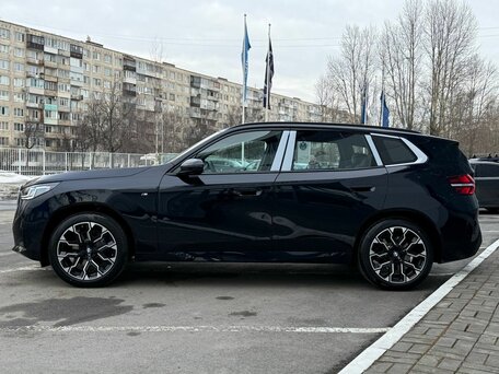 2025 BMW X3 Long 30L xDrive IV (G45/G48), чёрный, 7115000 рублей, вид 4