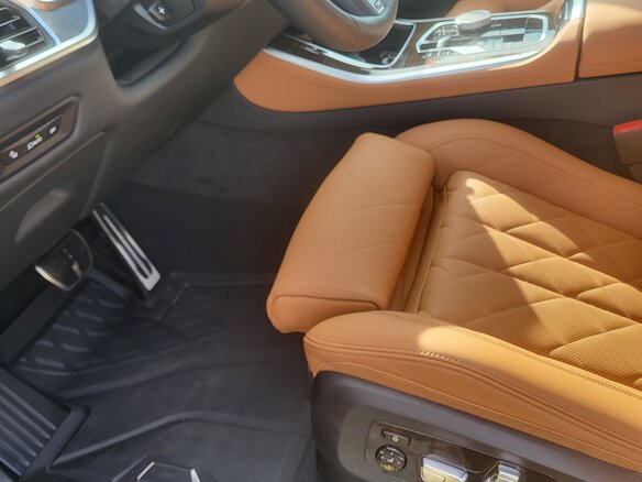 2025 BMW X5 40i IV (G05/G18) Рестайлинг, зелёный, 11600000 рублей - вид 19